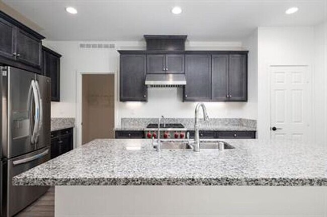 Photo - 1018 Crestline Rd