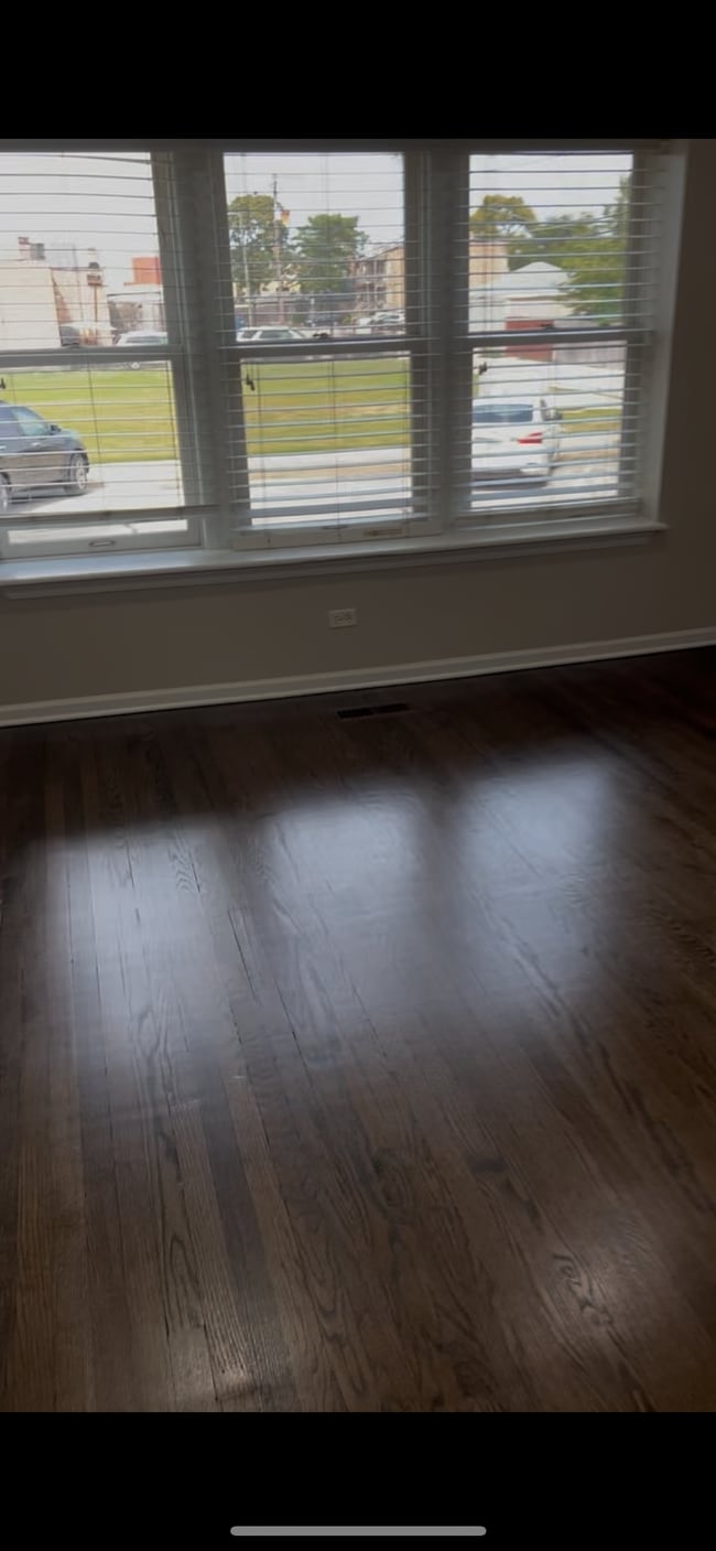 Photo - Lillie Plaza 903 Unit 2D