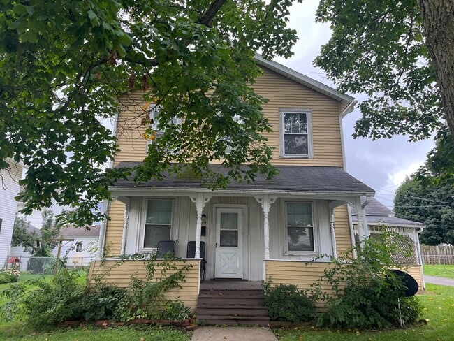 Building Photo - dhc237 Unit 237