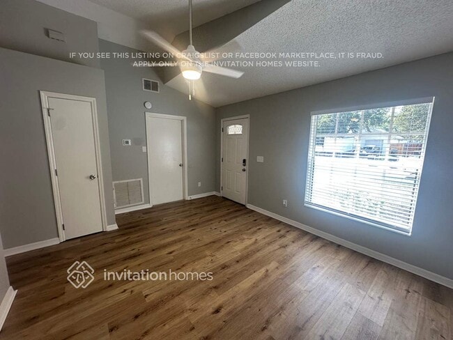 Photo - 5621 Piney Ridge Dr