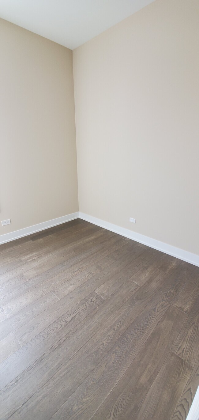 Photo - 1741 N Western Ave Unit 1