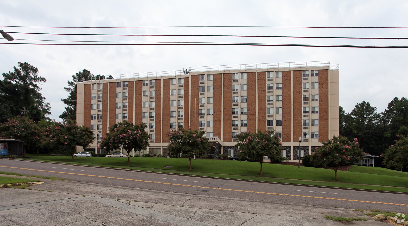 Photo - Hal Powell Apartments