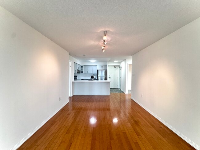 Photo - 109 Front St E Unité 911