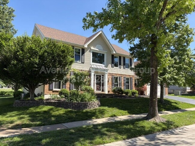 Building Photo - 15812 Cedarmill Dr