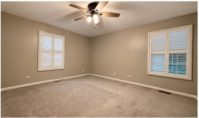 Photo - 1671 Grosvenor Cir