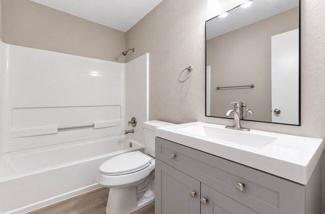 Photo - 9506 Lasbury Dr
