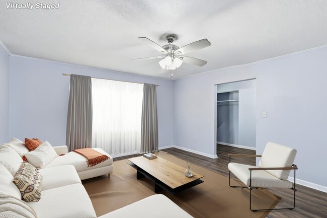 Photo - 1907 Crabapple Dr