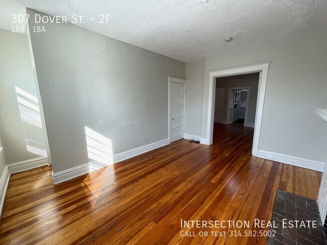 Photo - 307 Dover St Unit 2F