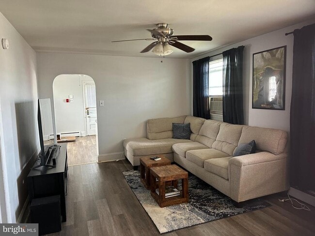 Photo - 424 S Matlack St Unit APT 2