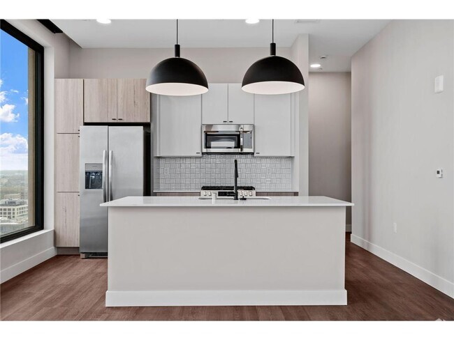 Building Photo - 360 N 5th St Unit 1314 Rental