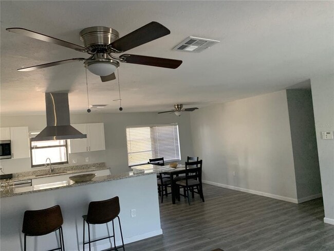 Photo - 5832 Countrywood Dr