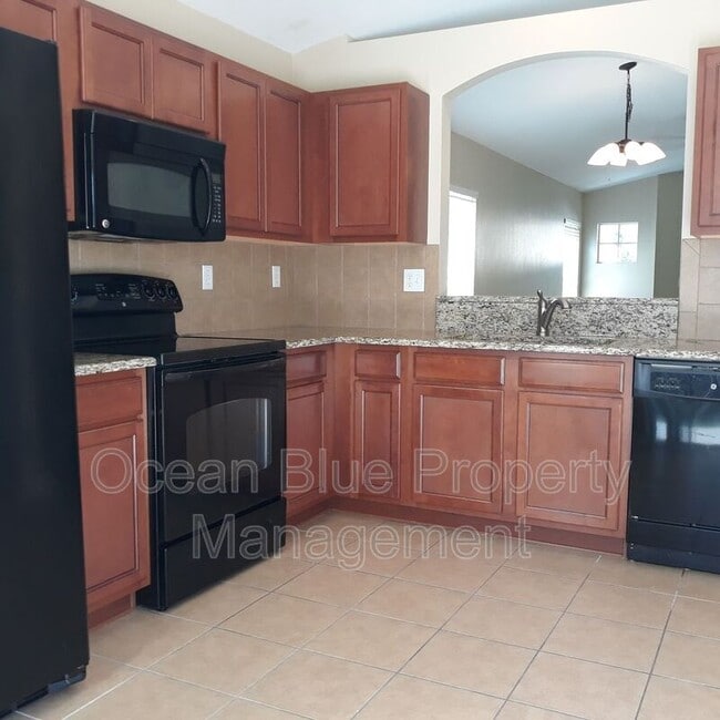 Photo - 18200 Cypress Bay Pkwy