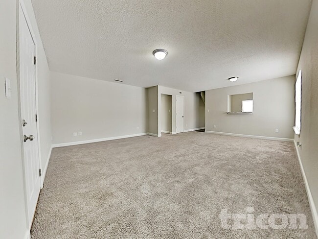 Photo - 4669 Driftwood Ln