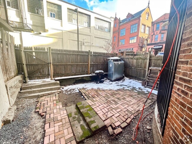 Building Photo - 51 Saint Stephen St Unit 1 Rental