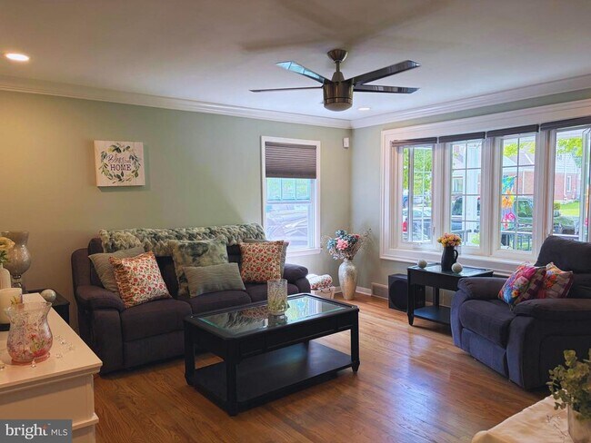 25 Valley Rd