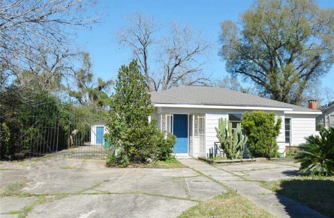 Building Photo - 4839 Ventura Ln Rental