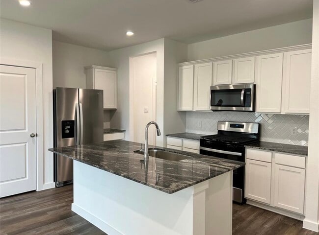 Photo - 3016 La Latina Dr