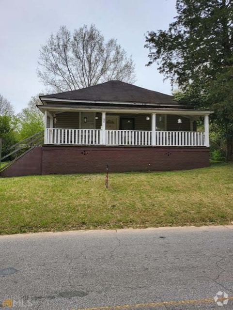 Building Photo - Newly Renovated Home!
