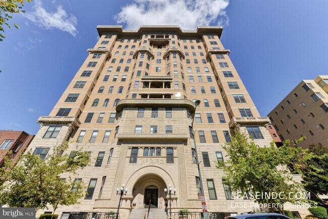 1615 Q St NW Unit 203