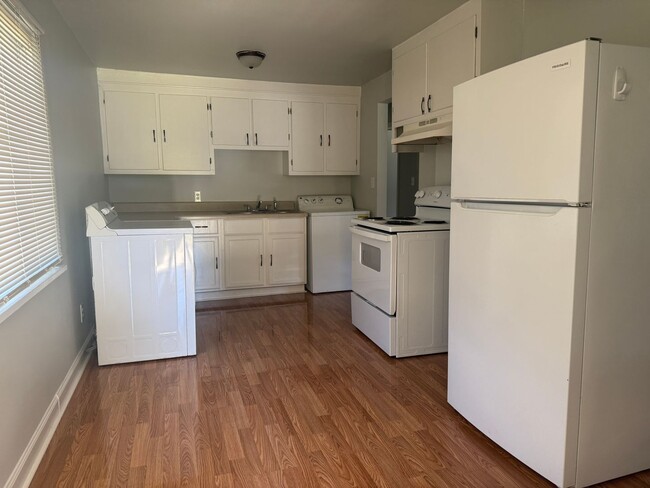 Photo - Adorable Two Bedroom House in the New Have...
