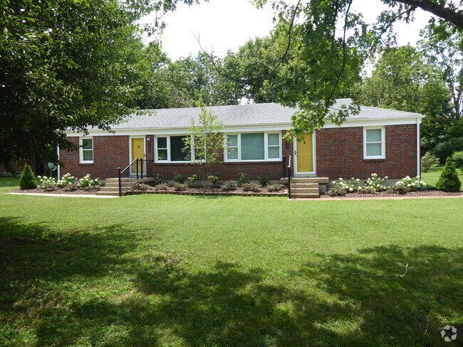 Building Photo - 211 N Bigby Dr Rental