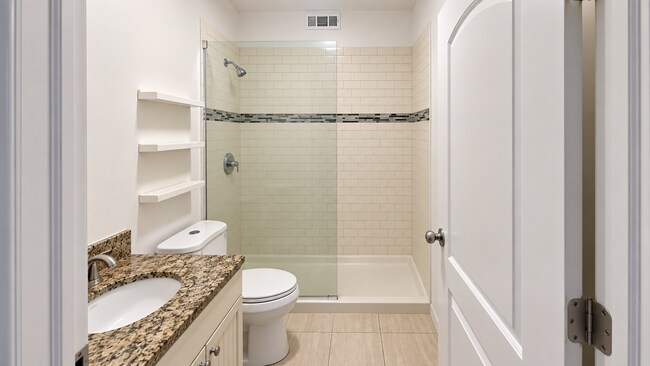 1214 W Belmont Ave Unit 2S