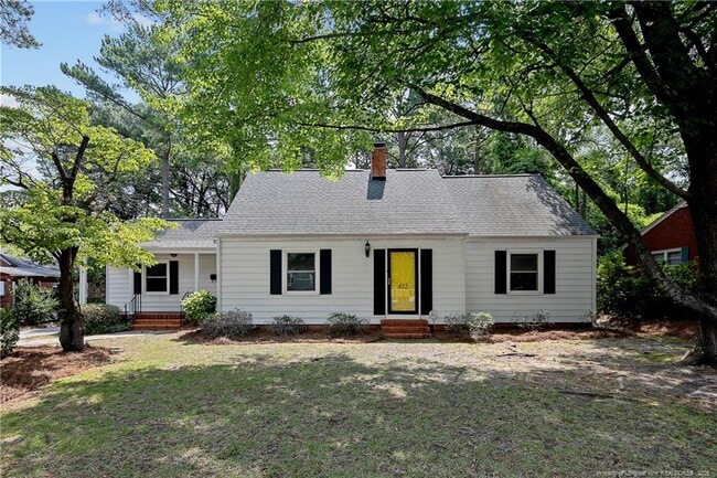 Building Photo - 415 Vista Dr
