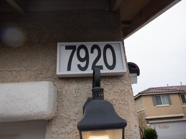 Photo - 7920 Windhamridge Dr