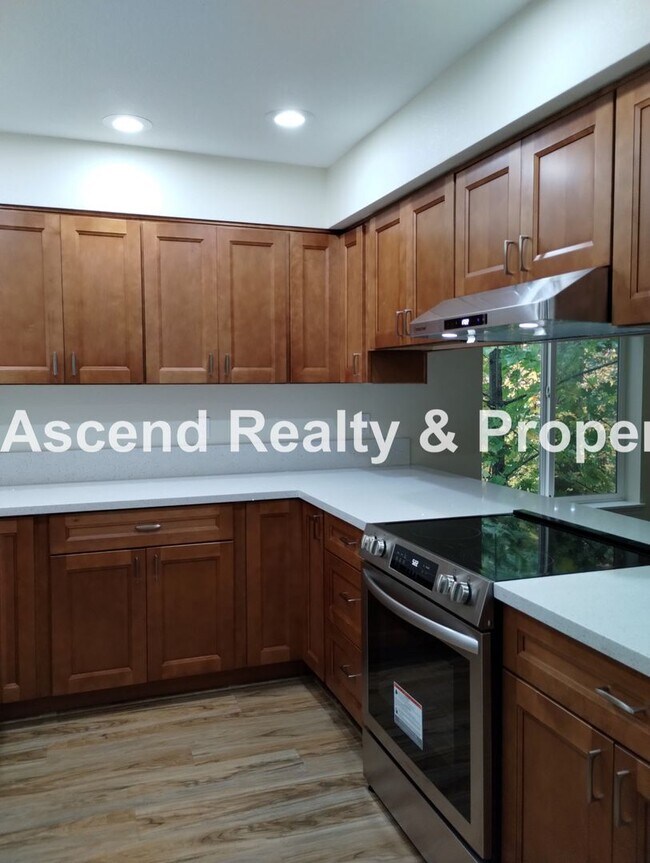 Photo - Price Reduced! Beautifully Updated 2 Level...