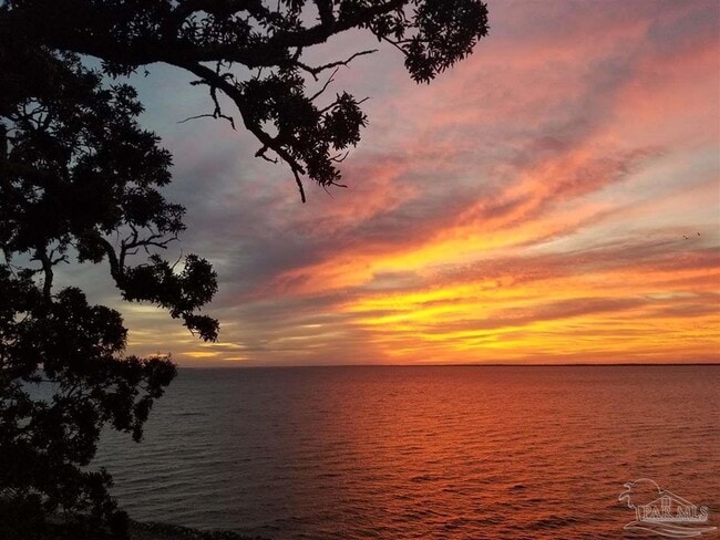 Photo - 710 Scenic Hwy Unit 202