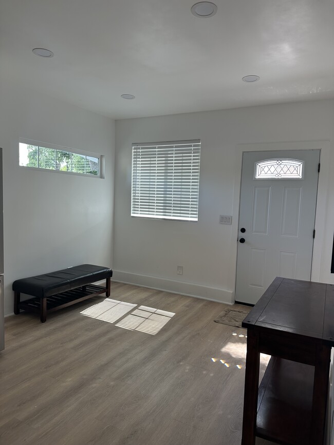 Building Photo - 20127 Citronia St Rental