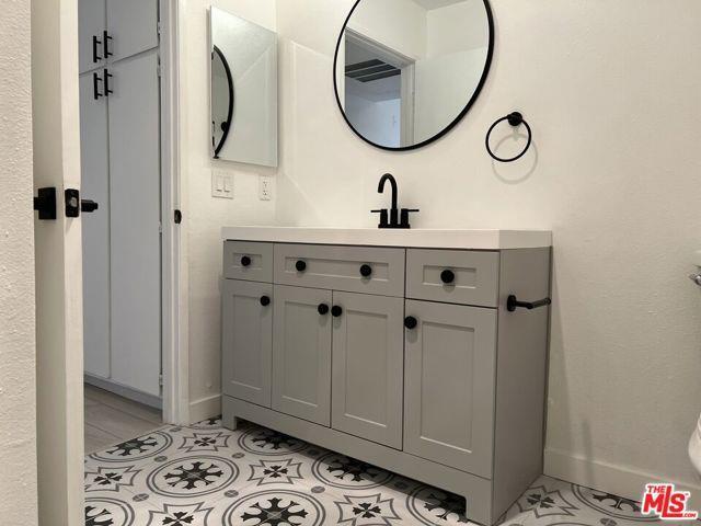 Photo - 13925 Sherman Way Unit 13925