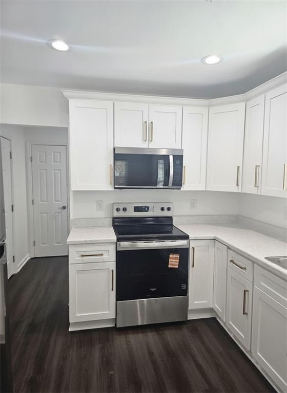 199 Carver Cir NW