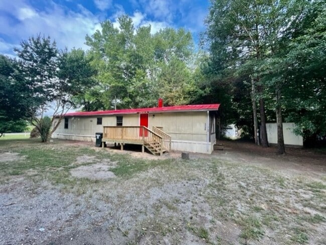 1736 Ratchford Rd