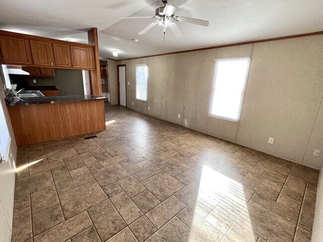 Photo - 102 S 17th St