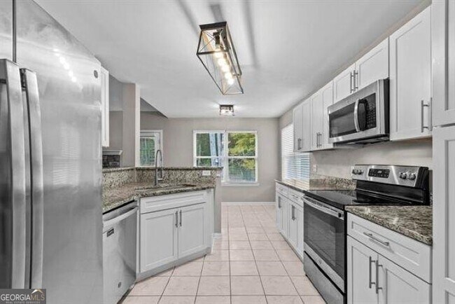 Photo - 119 Misty Grove Ln