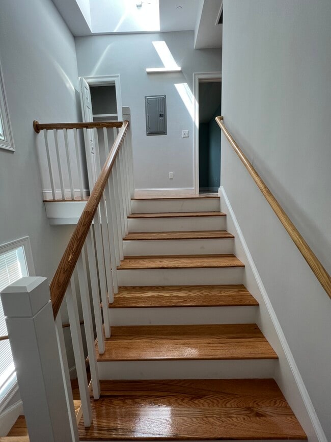 Photo - 126 Cross St Unit 5