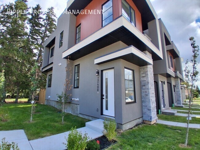 Photo - PREMIUM BRIGHT 1 BEDS, 1 BATHS LOWER CORNER UNIT