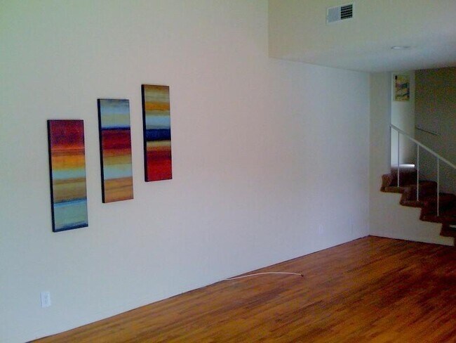 Photo - 1951 Selby Ave