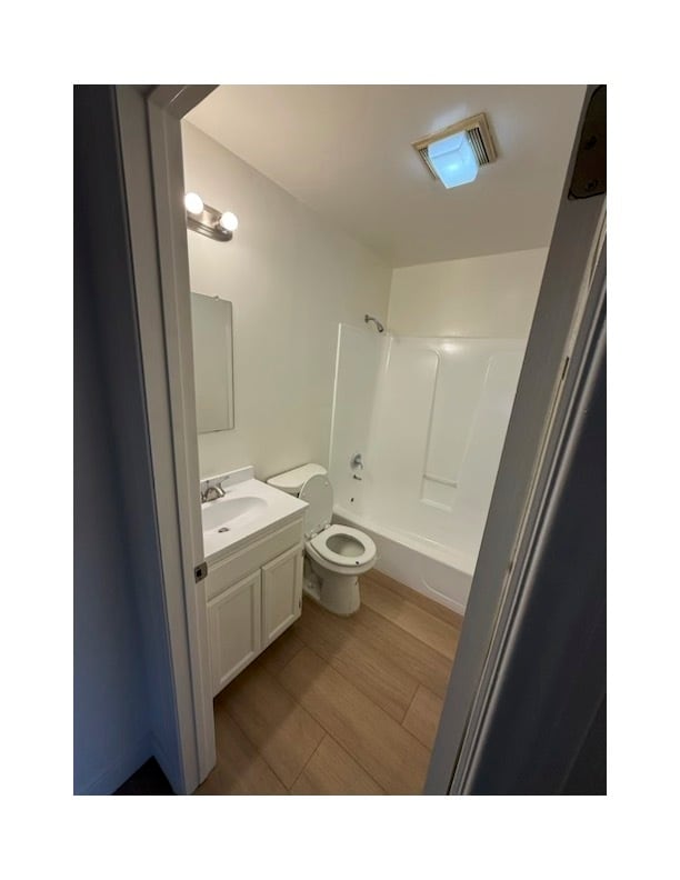 Photo - 2225 Marathon St Unidad B