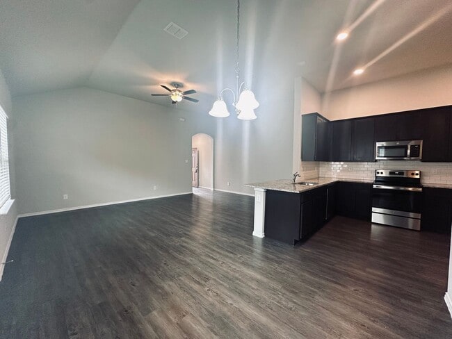 Photo - 9302 Canyon Bnd Unit 9302 Canyon Bend 2