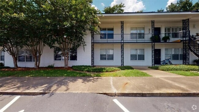 Building Photo - 4009 Old Shell Rd Unit E13 Rental