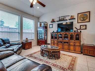 Photo - 3636 Treetop Dr