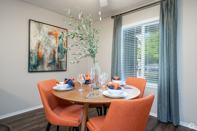2BR, 1BA - The Monterey - Las Ventanas Apartments