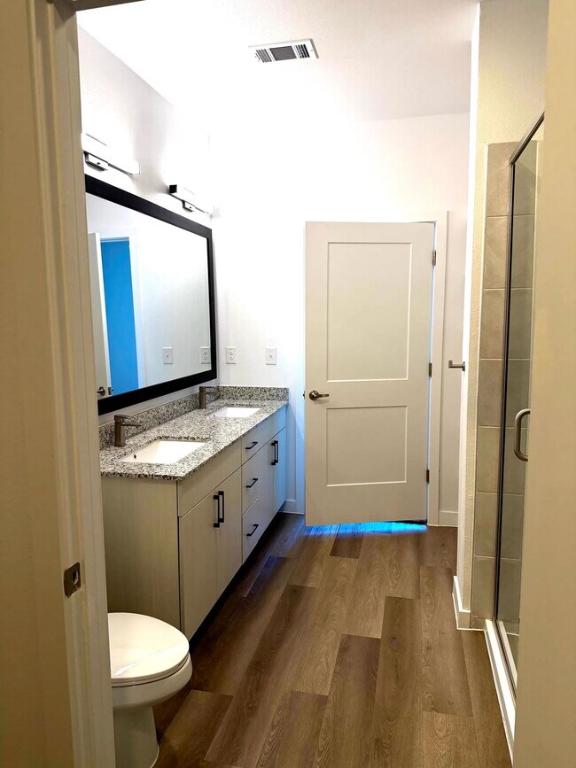 Photo - 13220 FM973 Unit 02224