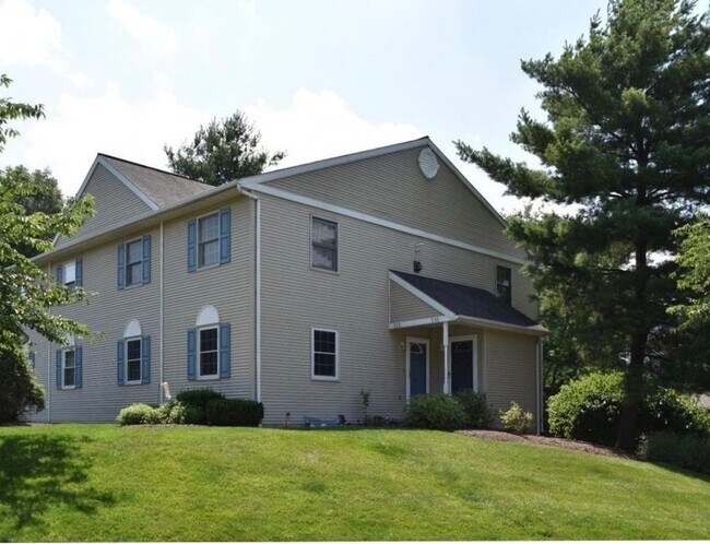 Photo - Cozy 2 Bedroom Condo