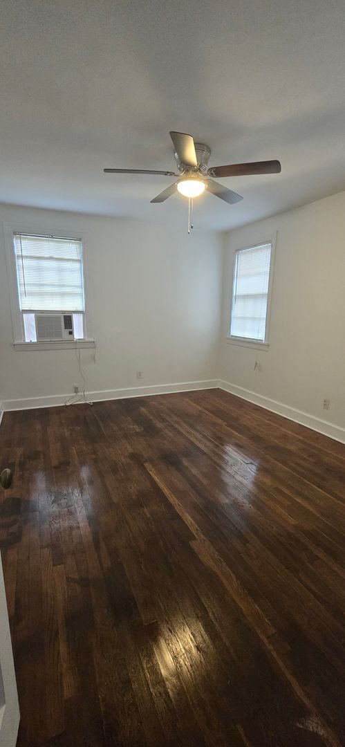 1513 E 49th St Unit 1