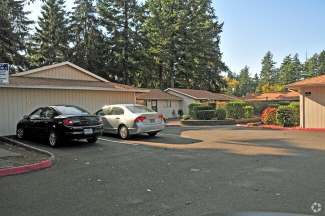 Surrey Square Apartments