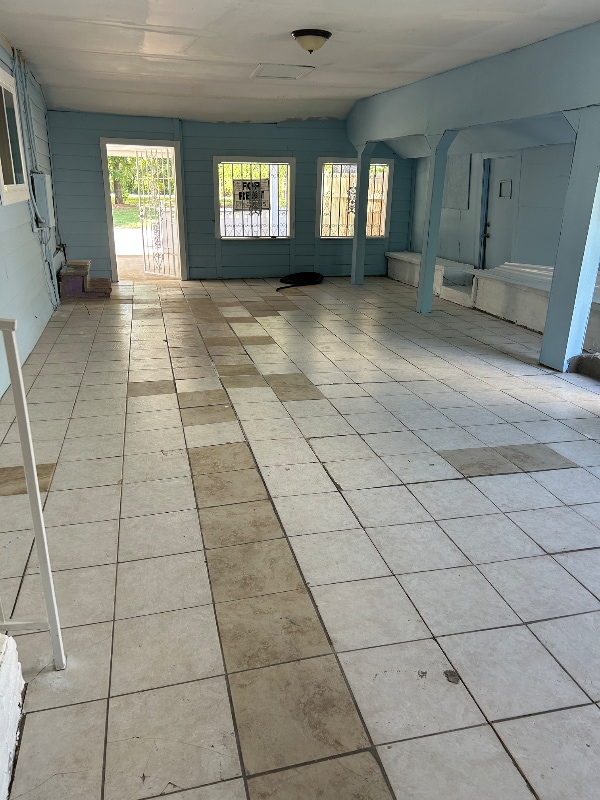 Photo - 904 E Hedrick St