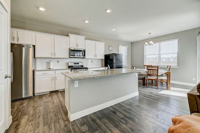Photo - 10525 Castor Dr